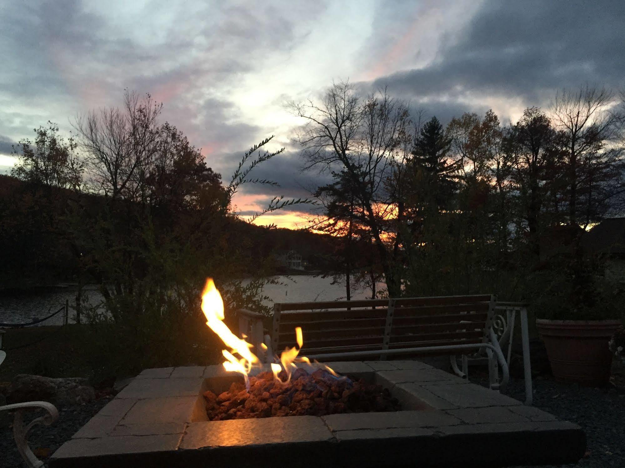 Lake Harmony Inn Dış mekan fotoğraf